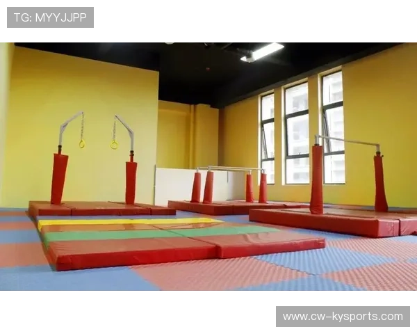 举重学院完善青少年成长档案与体能评估标准，青少年举重队